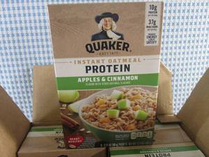 lot 175 image: (C-2) Case 6 Boxes of Quaker Apples...