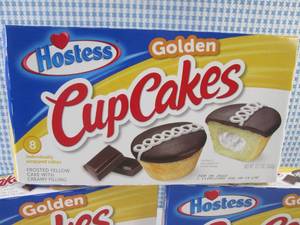 lot 194 image: (B-3) 3 Boxes Hostess Golden Cup Ca...