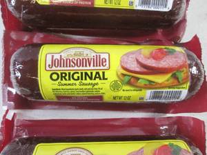 lot 204 image: (B-3) 3 Packs of Johnsonville Summe...