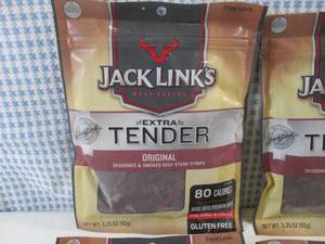 lot 213 image: (B-1) 6 Bags Jack Links Extra Tende...