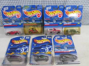 lot 228 image: (EC1) Assorted Hot Wheels in Packag...