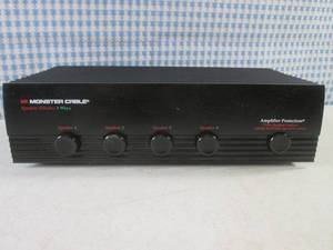 lot 233 image: (EC1) Monster Cable 4-Way Speaker S...