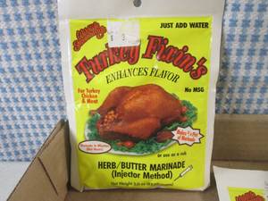 lot 244 image: (B-3) 4 Pouches Turkey Fixins Herb...