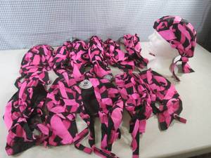 lot 251 image: (CS) Lot of 12 Pink Ribbon Skull Ca...
