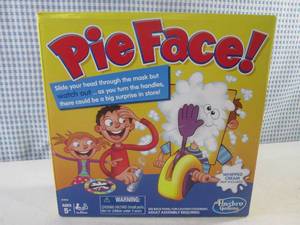 lot 334 image: (CS) Pie Face Game New...