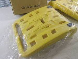 lot 362 image: (EW3) Lot of 2 Lezer 3-In-1 Slant B...