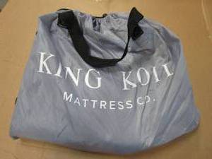 King Koil Air Mattress (UNKNOWN SIZE, OUT OF PACKAGING, MOSTLY LIKELY QUEEN SIZE)