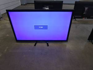 Furrion - Aurora 49 Full Shade 4K LED Outdoor TV FDUF49CBS RESERVE SET AT $800.00 RETAILS AT $1599.99