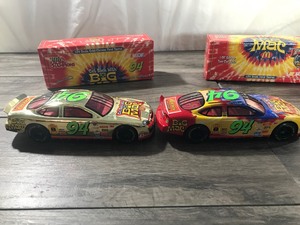 lot 25 image: 1998 NASCAR Racing Champions Bill Elliott #94  Get Back With Big Mac 2 car set 124 scale die cast stock cars