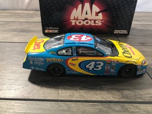 lot 50 image: 2001 NASCAR MAC Tools John Andretti #43  Cheerios 124 scale die cast stock car