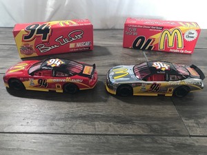 lot 58 image: 1999 NASCAR Racing Champions Bill Elliott #94 McDonalds  Coca Cola 124 scale die cast stock car