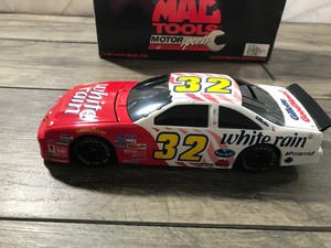 lot 95 image: 1997 NASCAR MAC Tools Dale Jarret #32  White Rain 124 scale die cast bank
