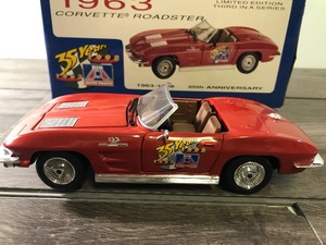 lot 96 image: 1998 Revel Big A Auto Parts 1963 Corvette Roadster 124 scale die cast car