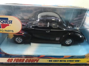 lot 106 image: 2003 Car Quest Auto Parts 1940 Ford Coupe 124 scale die cast coin bank