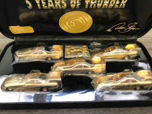 lot 166 image: DEAN SKUZA MATCO TOOLS 5 YEARS OF THUNDER 24k GOLD 5 CAR SET 20th ORIGINAL BOX