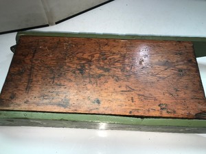 lot 3 image: Vintage sled that was painted