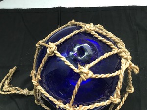 lot 5 image: Large fishing float