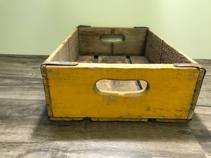 lot 229 image: Vintage wooden Coca Cola crate