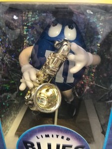 lot 237 image: M&M DISPENSER  COLLECTORS SERIES  LIMITED BLUES CAFE
