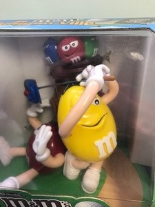 lot 238 image: M&Ms Mulligan-Ville Golf Candy Dispenser Limited Edition Rare