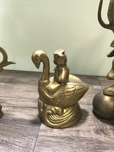 lot 246 image: 3 - Vintage brass figurines