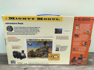 lot 251 image: Vintage Lionel Train Set 1999 Mighty Mogul Express Train Set