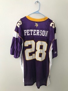 lot 258 image: Reebok NFL Minnesota Vikings Jersey Adrian Peterson #28 size XL
