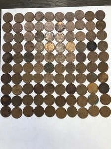 lot 266 image: 100 Wheat pennies