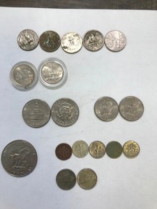 lot 276 image: 19 US coins