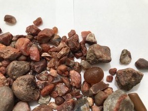 lot 348 image: Lot of rocks
