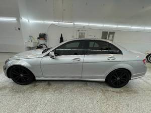 lot 16 image: 2011 Mercedes - Benz C - Class C 300 Sport 4matic - AWD