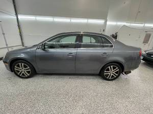 lot 10C image: 2006 Volkswagen Jetta 2.5