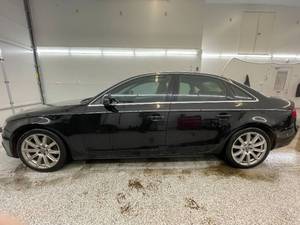 lot 3F image: 2010 Audi A4 2.0T Premium Plus