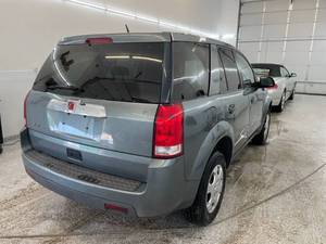 lot 17A image: 2007 Saturn Vue - 1 OWNER Manual