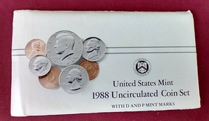 1988 U.S. Mint Uncirculated Set - P&D