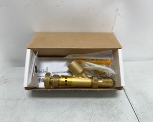lot 473 image: Haltec Valve Adapter