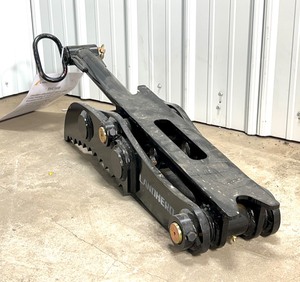 lot 177 image: Mini Excavator Thumb 8x30