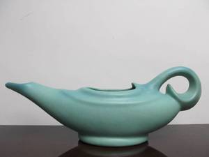 lot 86 image: Wonderful LARGE Vintage Signed VAN BRIGGLE Art Pottery Genie Lamp Planter