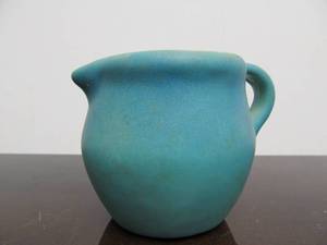 lot 89 image: Vintage Signed VAN BRIGGLE Art Pottery Small PitcherVase