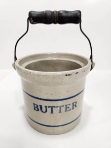 lot 242 image: Antique Red Wing Stoneware Butter Jar