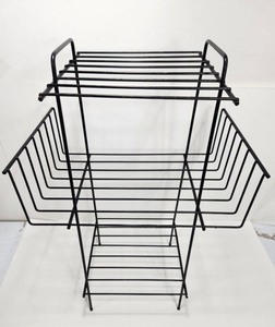 lot 246 image: Mid Century 1960s Metal Wire Table 