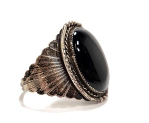 lot 252 image: Vintaeg Sterling Silver Southwestern Cuff Bracelet wLarge Black Onyx Cabochon 