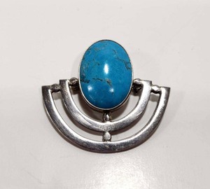 lot 253 image: Larger Size Vintage Southwestern Sterling Silver & Turquoise Pendant or Brooch