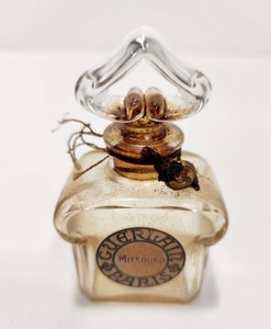 lot 280 image: Antique GUERLAIN Glass Perfume Bottle - France - Original Box