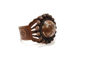 lot 283 image: Very Nice Vintage Southwestern solid Copper Cuff Bracelet