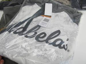 lot 288 image: Lot of 5 Brand New Cabelas Hooded Sweatshirts - Size XL