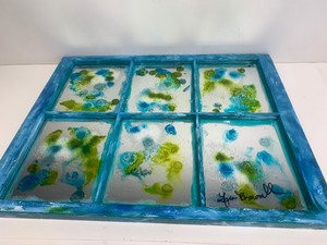 lot 315 image: Fun Painted 6-Panel Folk Art Mirror 