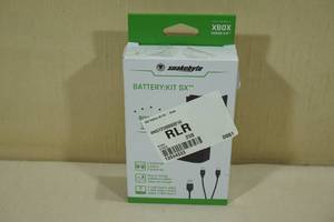 lot 15 image: Xbox Series X Rechargeable Battery Kit  Black
