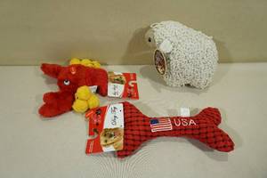 lot 45 image: 3 Petlou Plush Squeaky Dog Toys