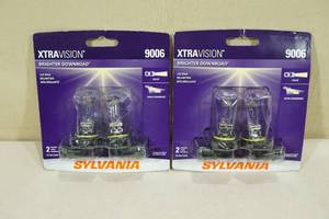 lot 55 image: 2 Sets Sylvania XtraVision Halogen Lamps -9006